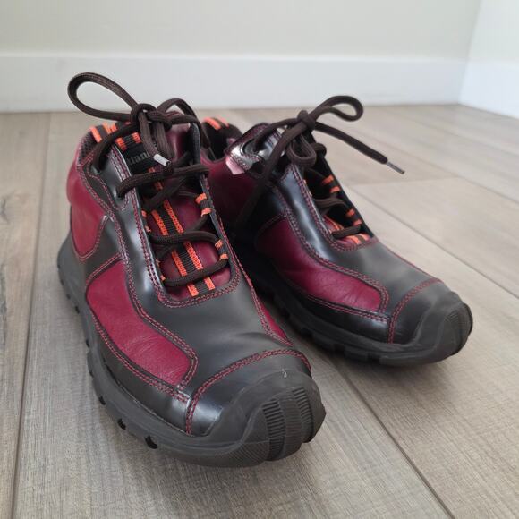 Portland Leather Goods Ankle Boots Burgundy Black Chunky Lug Sole Women Sz 36 EU - Picture 4 of 11